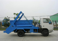 Oscilli il camion SINOTRUK HOWO 6-10CBM 4X2 ZZ1127G4215C1 della raccolta dei rifiuti del braccio