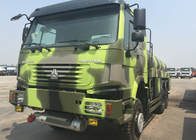 Camion di consegna di olio combustibile di sicurezza Euro2 ZZ2257N4657D1 HW76 con il carro armato ad alta resistenza