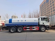 Gamma di spruzzatura del camion di serbatoio di acqua di SINOTRUK SITRAK 6x4 LHD 15-20CBM largamente