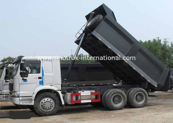 Tipper Dump Truck SINOTRUK HOWO 10 spinge 371HP le merci ZZ3257N3647A del carico 30tons
