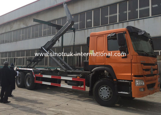 Camion smontabile di tritarifiuti del trasporto di SINOTRUK HOWO 20-25 CBM