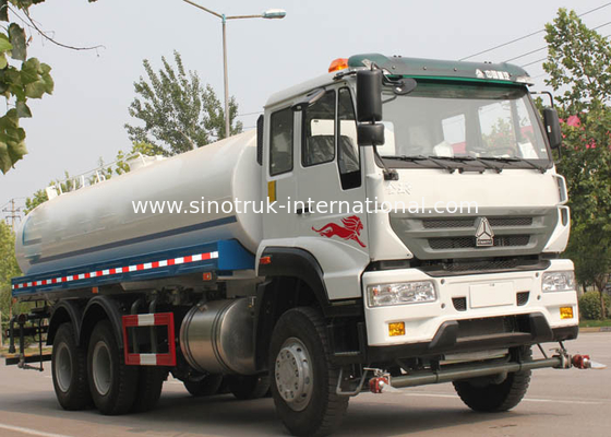 Camion dello spruzzatore dell'acqua di rendimento elevato 19CBM con il trattamento anticorrosivo interno