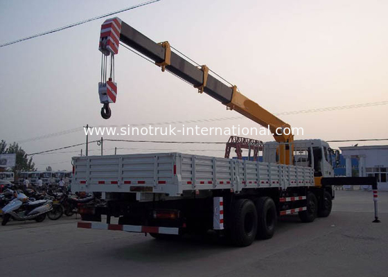 XCMG 12 tonnellate di gru montate camion idraulico