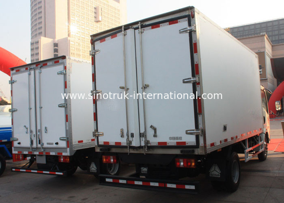Camion del frigorifero di conservazione frigorifera di frutti 5-8 tonnellate
