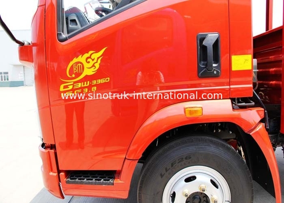 Camion di bassa potenza rossi SINOTRUK HOWO 4,5 tonnellate con il motore 490Xichai