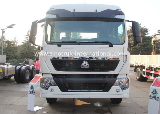 camion di 4X2 LHD 290HP carico e dell'ente commerciali di Van With 5600*2300*600mm