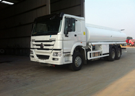 Camion di serbatoio di combustibile di SINOTRUK HOWO 20 tonnellate, autocisterne del cellulare di 6X4 LHD Euro2 290HP