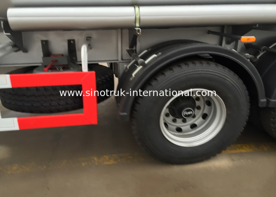 50 - 60 rimorchio a base piatta idraulico degli assi delle autocisterne 3 - 4 dell'olio di CBM SINOTRUK