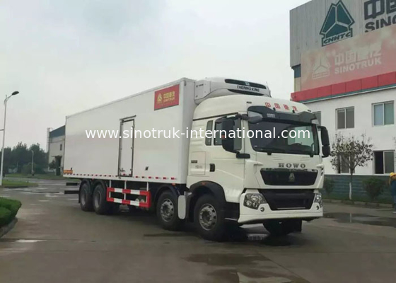 Camion e furgoni refrigerati 8×4 SINOTRUK HOWO 40 tonnellate per il trasporto degli alimenti congelati