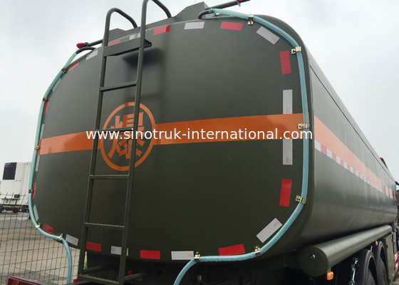 35 l'euro 2 di CBM 8X4 LHD UN iso grezzo di 336 di HP di stoccaggio di petrolio camion cisterna della benzina ha approvato