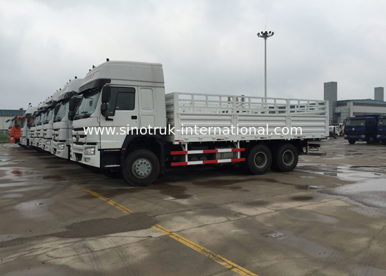 25 - 40 tonnellate del carico di camion commerciale Tiro radiale dei furgoni per il trasporto delle merci leggere