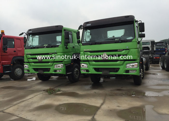 L'autocarro con cassone ribaltabile del ribaltatore del telaio 371HP di colore verde 12 spinge di 28CBM di LHD 60 - 70 le tonnellate