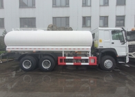 Camion di serbatoio di acqua dello spruzzatore di Sinotruk Howo 10-25CBM 6 x 4 euro 2