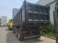 Nuova Howo E7 carrozza nera di SINOTRUK HOWO Tipper Dump Truck LHD 6X4 371HP