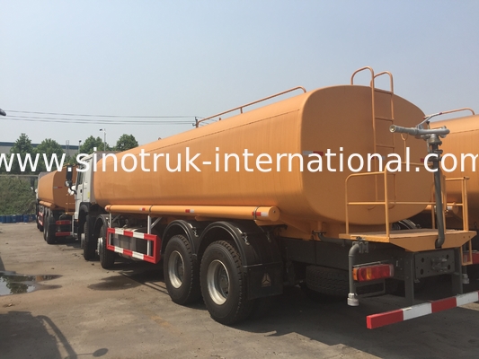 Camion di serbatoio di acqua dello spruzzatore di Sinotruk Howo 30CBM 8 x 4 euro 2