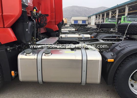 Il camion arancio RHD 10 del trattore di rimorchio di SINOTRUK HOWO spinge 371 HP ZZ4257S3241W