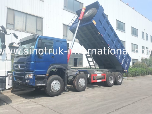 Autocarro con cassone ribaltabile blu di SINOTRUK HOWO LHD 12wheels 8X4 400HP per estrazione mineraria Front Lifting 50Tons