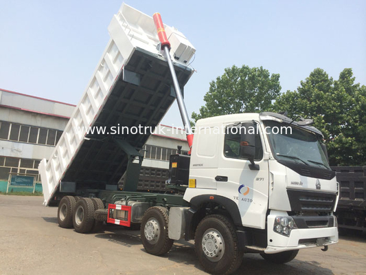 Autocarro con cassone ribaltabile resistente di SINOTRUK HOWO A7 8X4 per costruzione ZZ3317N3867N1