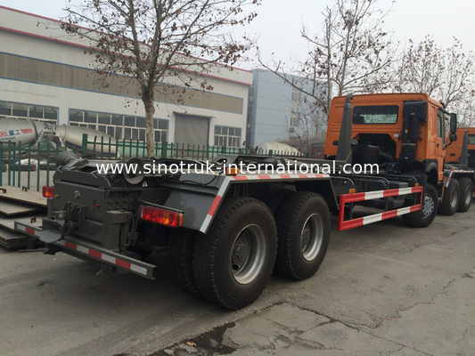 Camion smontabile di tritarifiuti del trasporto di SINOTRUK HOWO 20-25 CBM