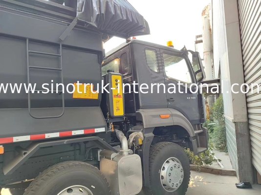 RHD 8×4 12 ruote HOWO TIPPER TRUCK 380HP