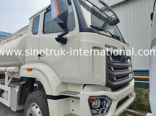 HOWO 25CBM 6*4 Cisterna di petrolio 380 CV Potenza di cavalli