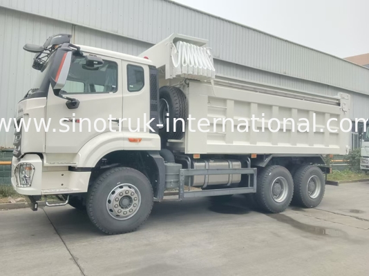 30 - 40 tonnellate RHD 10 ruote Tarpaulin Sinotruk Howo 6x4 camion di ribaltamento per la costruzione