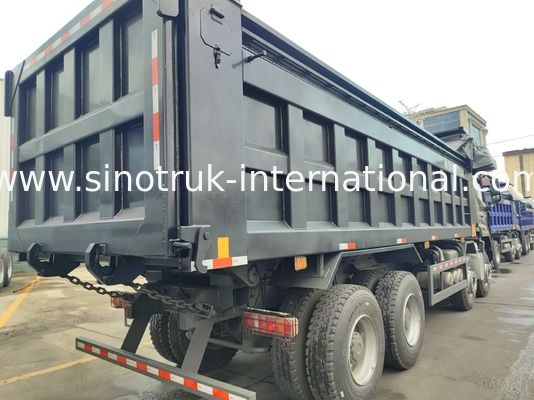 HOWO NX 380HP RHD Black Tipper Dump Truck con battistrada