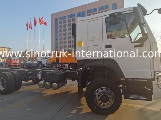SINOTRUK HOWO LHD 6X4 400 CV telaio del petroliere