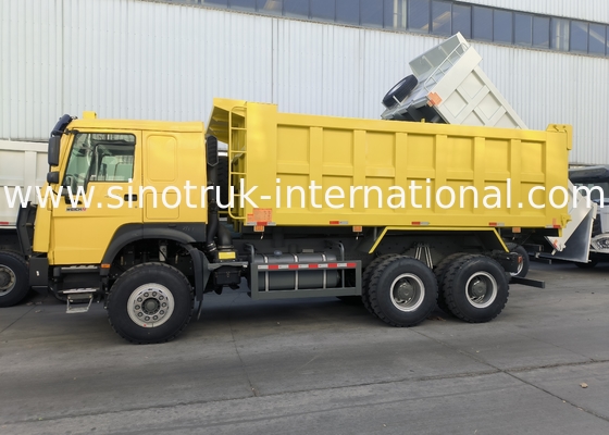 Sinotruk Howo Tipper Dump Truck 6 × 4 Lhd 10 Ruote 20CBM Cargo Box Pneumatici minieri