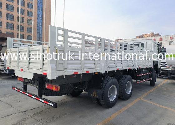 Sinotruk Howo Nuovo camion da carico 6 × 6 a trazione integrale Lhd 10 ruote