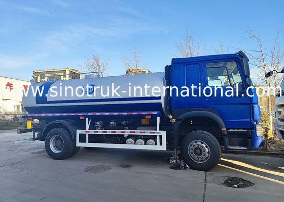 SINOTRUK HOWO 4x2 300 CV Chassis blu con carrozzeria serbatoio dell'acqua 10m3