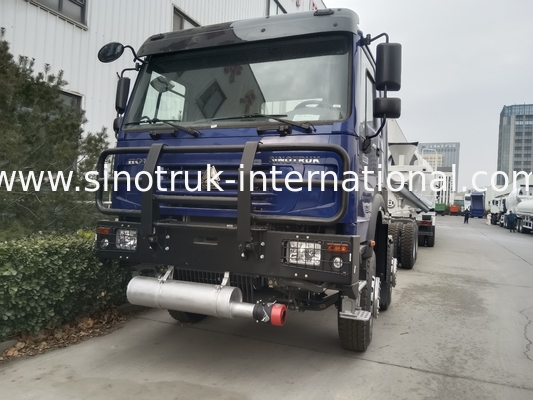 SINOTRUK HOWO Cisterna di petrolio Camione telaio 400 CV 8X4 LHD 50 tonnellate 40CBM