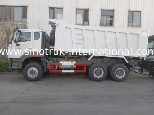 2 passeggeri Sinotruk Hohan Tipper Dump Truck Weichai Motore 6 × 4 LHD 380HP Con tipo di trasmissione manuale