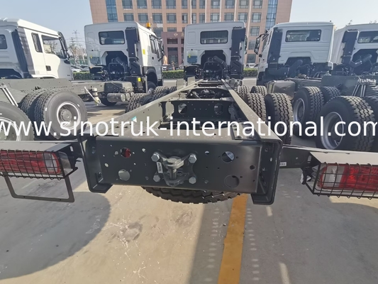 SINOTRUK HOHAN Howo Tipper Dump Truck Chassis Weichai Motore 6 × 4 LHD ZZ3257V384JB1 Modello