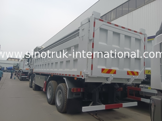 SINOTRUK HOWO 380HP camion a 12 ruote LHD 31 tonnellate 20-30CBM V7-X Cab