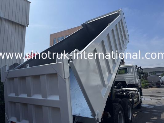 SINOTRUK HOHAN Howo Tipper Dump Truck Medio sollevamento Motore Weichai 6 × 4 LHD Cartone rettangolare Bianco 19-20CBM