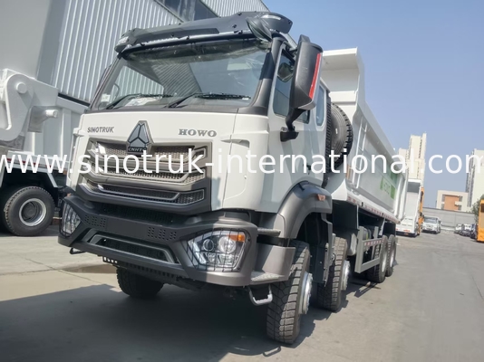 7300*2300*1500mm Cargo Box Heavy Duty Dump Truck per il trasporto fluido di merci RHD / LHD Tipo di guida