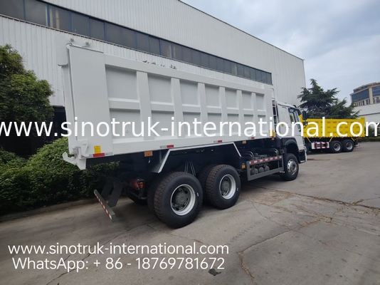 Autocarro ribaltabile HOWO 371HP 6×4 a guida a sinistra, cabina media