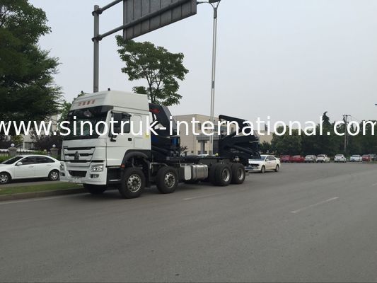 20ft Truck Mounted Crane Side Loader Sidelifter , Container Self Loading Sinotruk