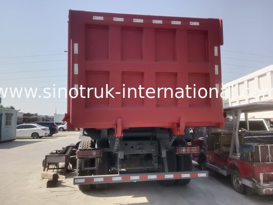 Sinotruk NX Tipper Dump Truck con motore da 371 CV, capacità da 40 a 50 tonnellate e trazione 8×4 per il trasporto pesante Rosso