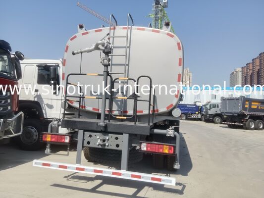 Sinotruk Howo Sprinkler Cisterna dell'acqua 10-25CBM 6 X 4 Euro 2 371 HP Bianco