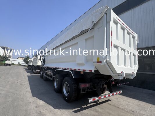 Autocarro con cassone ribaltabile del ribaltabile della cabina di SINOTRUK Howo NX 380HP 6X4 una spia con una tela cerata