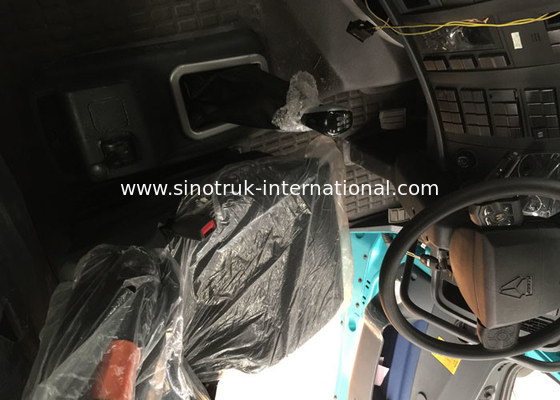 Autocarro con cassone ribaltabile del ribaltatore di SINOTRUK HOWO A7 per le tonnellate di ruote di RHD 10 delle costruzioni 30 - 40