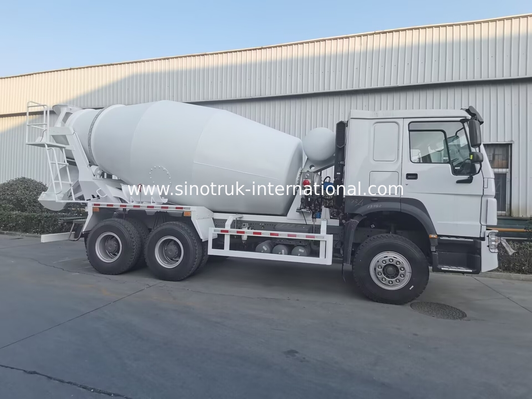 Impianto di miscelazione RHD del camion 380HP 6-10CBM 6 X 4 della betoniera di Sinotruk Howo Euro 2