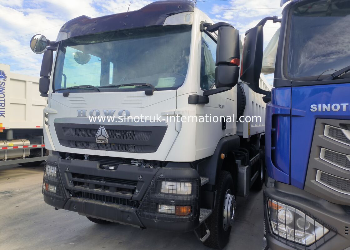 Camionetto di scarico a gomma a motore diesel per carichi pesanti che fornisce trazione e stabilità superiori per le esigenze di trasporto di materiali pesanti