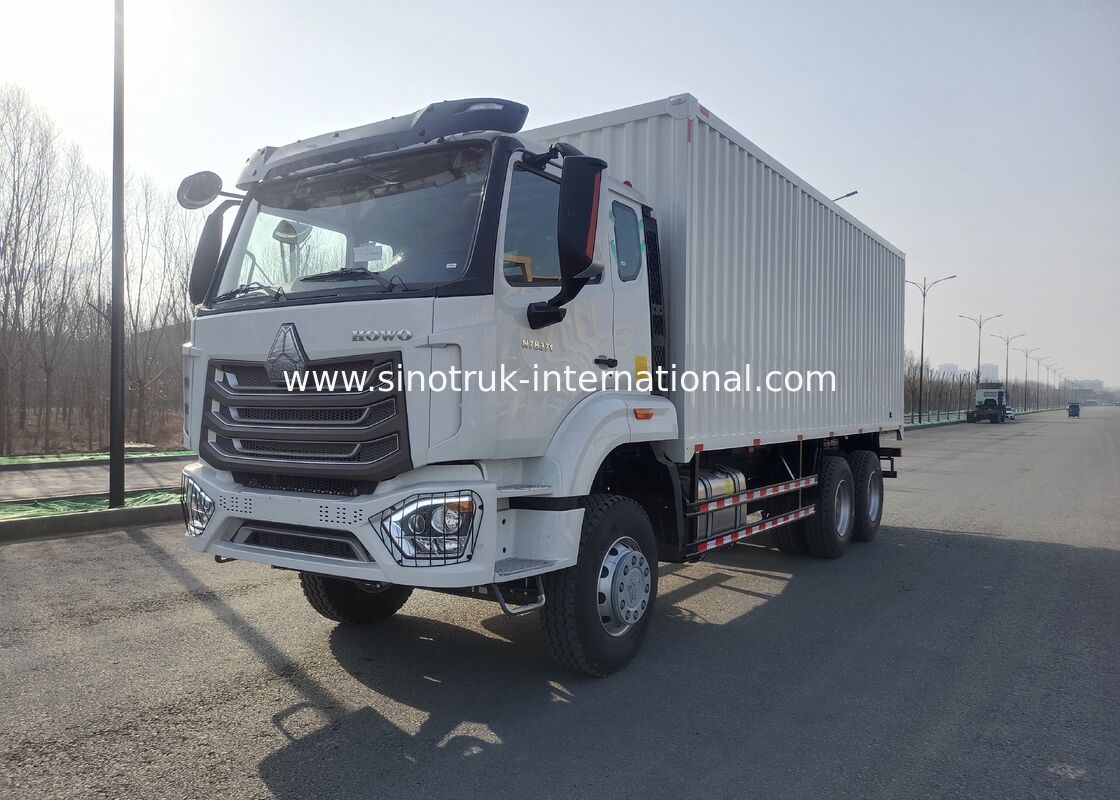 Camion pesante a 6×4 azionamento alimentato da cambio Sinotruk offrendo una gestione del carico superiore e affidabilità operativa