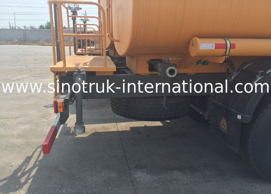 SINOTRUK Potable Water Truck 25-35CBM WD615.69 336HP LHD 8X4 IFA