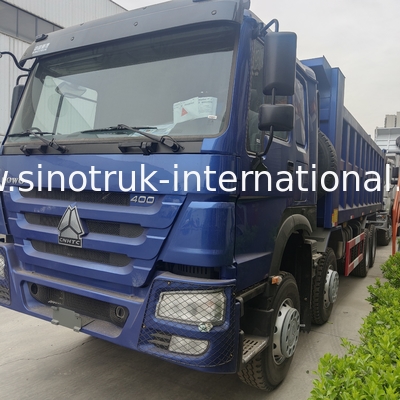AUTOCARRO CON CASSONE RIBALTABILE BLU DEL RIBALTATORE DI SINOTRUK HOWO 400HP 8×4 LHD