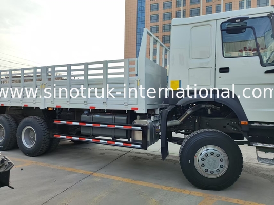 Howo Full Drive Cargo Box Truck 400 CV 4 assi