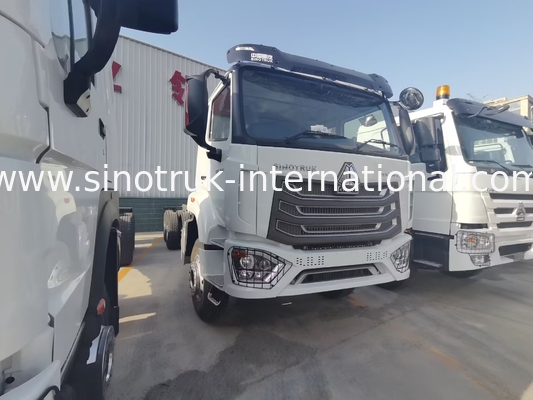 SINOTRUK HOHAN Howo Tipper Dump Truck Chassis Weichai Motore 6 × 4 LHD ZZ3257V384JB1 Modello